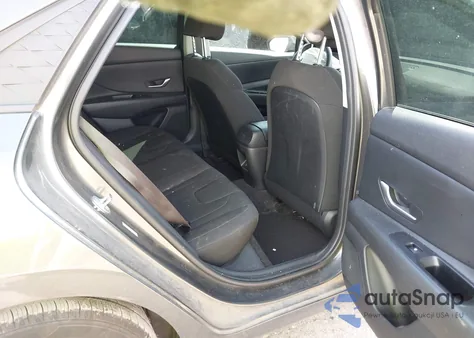 2024 Hyundai Elantra Sel z USA, uszkodzony, nr VIN KMHLM4DG3RU638860